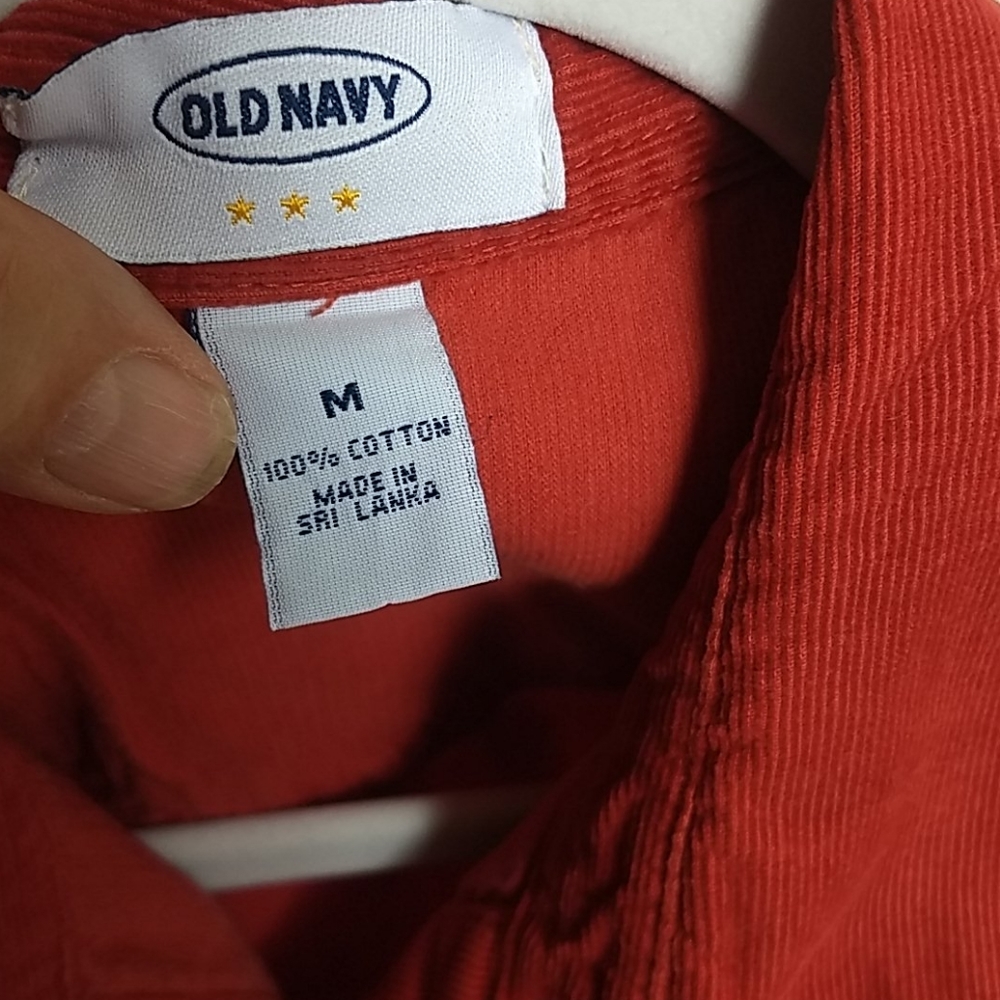 Old Navy Long-sleeve Button-down Corduroy shirt - Picture 6 of 8